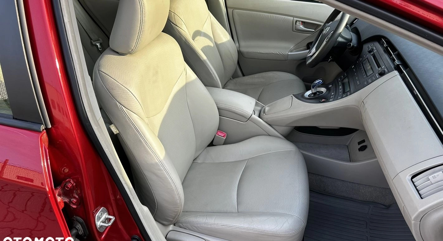 Toyota Prius cena 37770 przebieg: 224881, rok produkcji 2010 z Piaseczno małe 562
